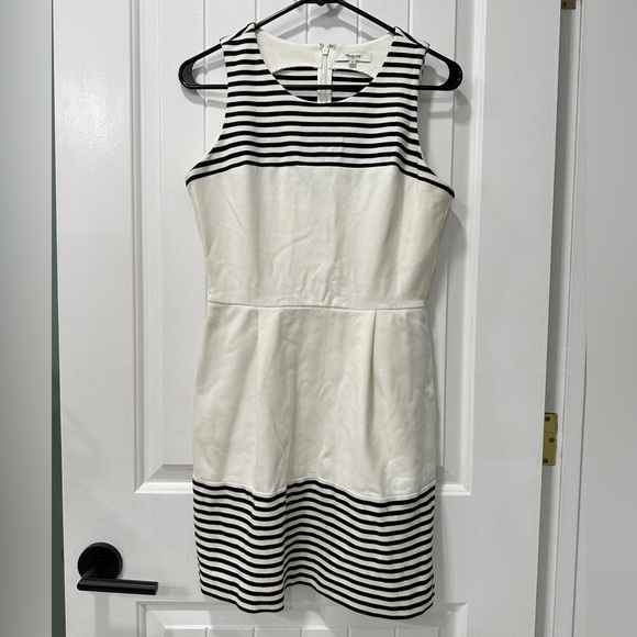 Madewell Verse Dress in Ivory Stripe - Picture 2 of 9